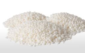 Caustic soda pearl